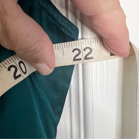 Maternity Blouse Emerald Green Size XL Motherhood - Picture 5 of 7